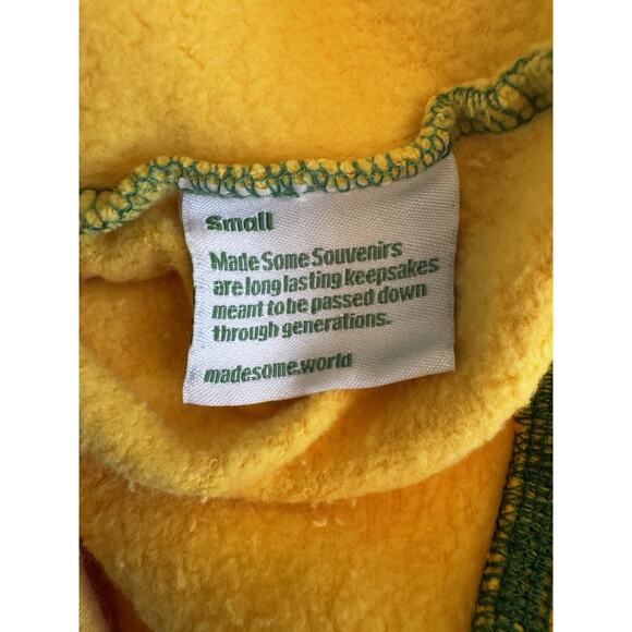 NWOT Made Some Souvenirs Sagrada Familia Tourist Sweatshirt Yellow Crew Sz Small - Picture 6 of 7